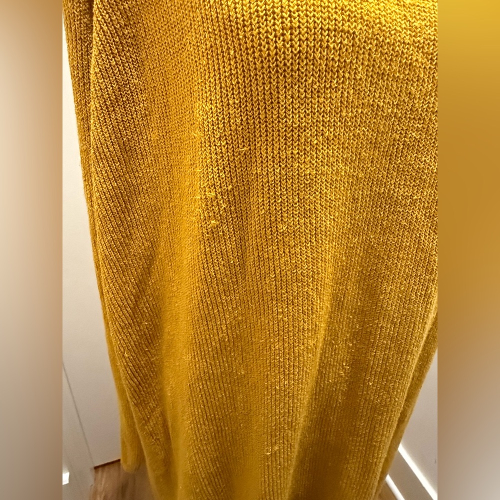 Free People Beach. Mustard Ribbed Sweater Dress. Size Large. - Picture 6 of 11